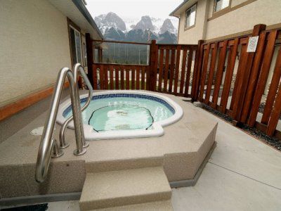 Banff Boundary Lodge Canmore